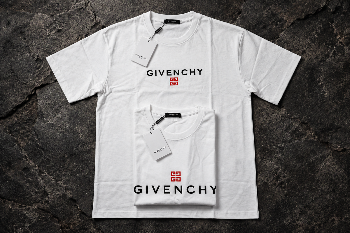 Givenchy Basic Luxury